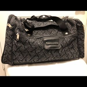 samsonite leather duffle bag